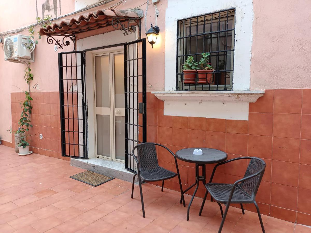 Etnacity Guest House Apartment Катания Екстериор снимка